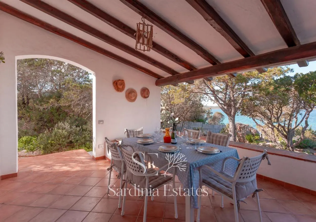 Villa Sandalia - 10M To The Beach San Teodoro  San Teodoro (Sardinia)