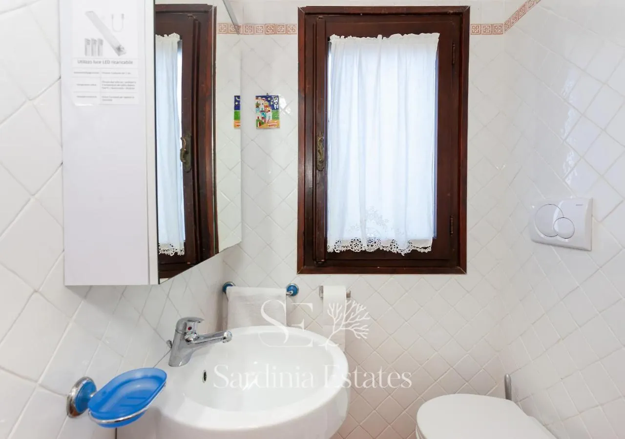 Villa Sandalia - 10M To The Beach San Teodoro  0*, San Teodoro (Sardinia)