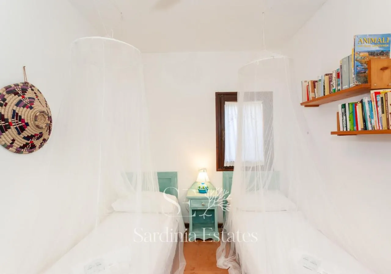 Villa Sandalia - 10M To The Beach San Teodoro  0*, San Teodoro (Sardinia)
